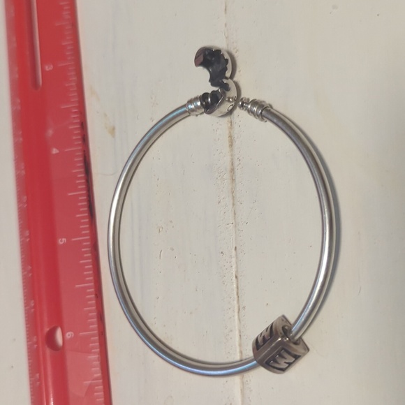 Pandora Brand bangle bracelet - Picture 2 of 3